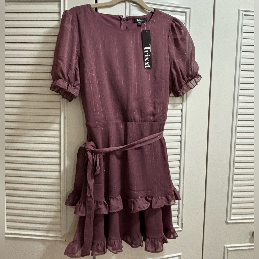 Trixxi Juniors' Tie-Waist Tiered-Skirt Sheer-Sleeve Dress